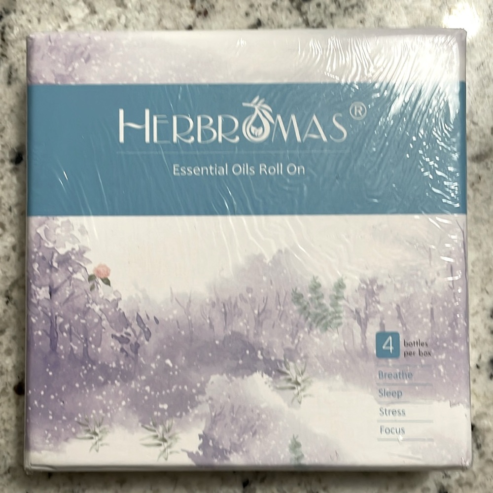 Brand New 4 Pack of Essential Oils Roll On